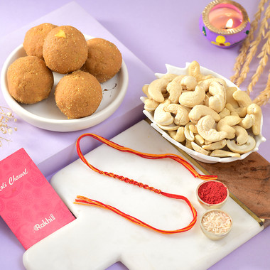 You are currently viewing Bhaidooj Thread With Besan Laddu & Cashew