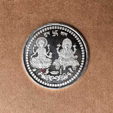You are currently viewing Silver Coin Lakshmi Ganesha (10gm)