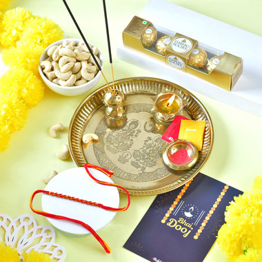 Read more about the article Bhaidooj Divine Puja Essentials and Sweets Gift Set