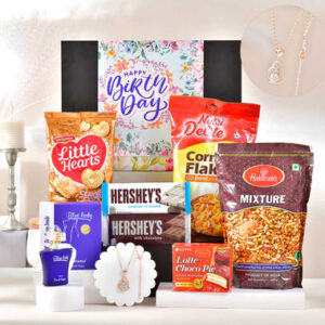 Read more about the article Her Charming Birthday Hamper – Rakhi.com