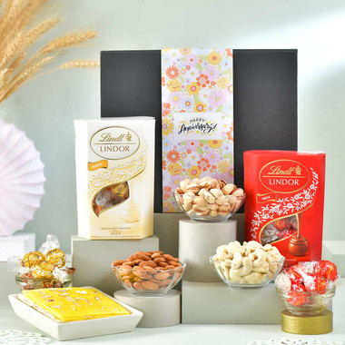 You are currently viewing Special Sweet & Savory Anniversary Hamper