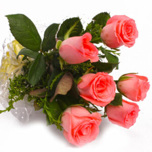 Read more about the article Eternal Red Roses Bouquet