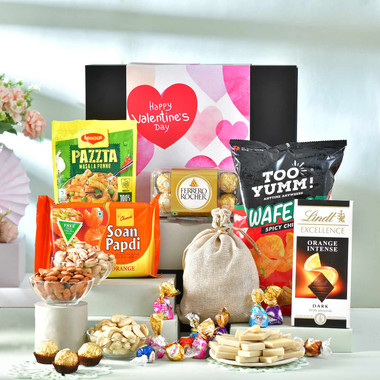 You are currently viewing Super Romantic Celebration Gift Box
