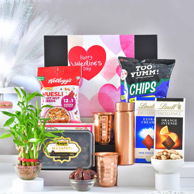 You are currently viewing Wellness Valentine’s Day Healthy Gift Hamper
