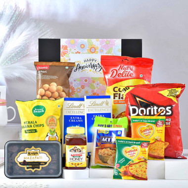 Read more about the article Delightful Assortment Anniversary Gift – Rakhi.com