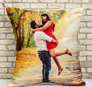 Read more about the article Personalised Photo Cushion – Rakhi.com