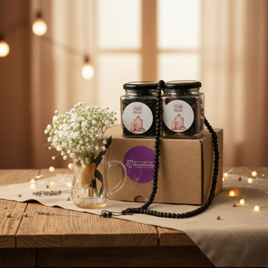 Read more about the article Ramadan Gift Box with Medjool Dates, Ceylon Tea & Prayer Beads