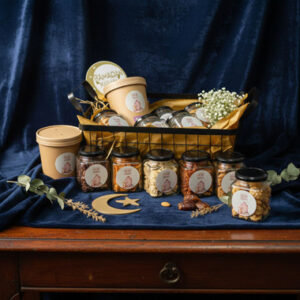 Read more about the article Ramadan Kareem Premium Dry Fruit Basket with Medjool Dates & Assorted Nuts