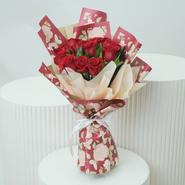 You are currently viewing 11 Red Roses Bouquet with Elegant Wrapping