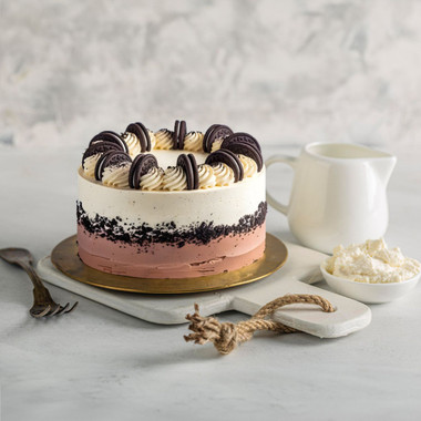 You are currently viewing Oreo Chocolate Cake in UAE