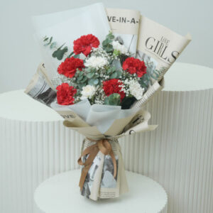 Read more about the article 9 Carnation Bouquet (Red & White) with Premium Wrapping