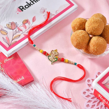 Read more about the article Siddhivinayak Rakhi with Besan Laddoo