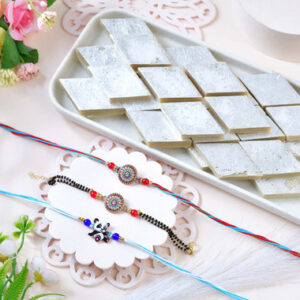 Read more about the article Buy 3 Ethnic Rakhi Set Online To Australia